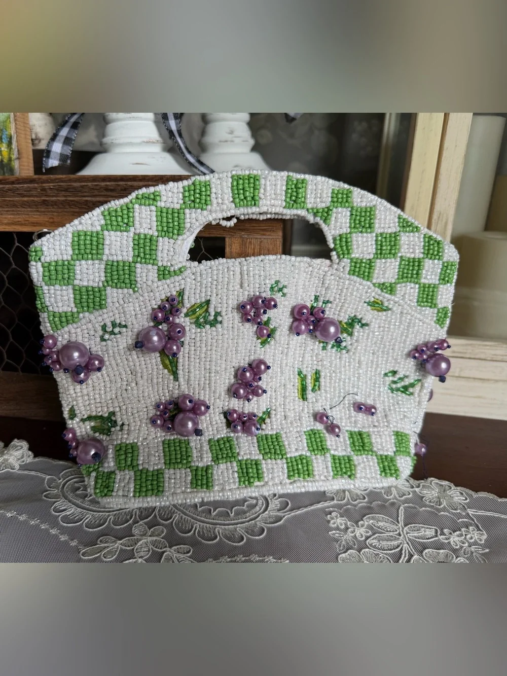 Beaded White & Green Floral Accent Women’s Clutch Handbag Purse